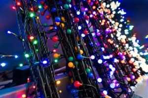 Home Kerstverlichting bolletjes met LED verlichting in warm wit voor binnen en buiten decoratie