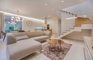 Home Moderne inbouwspots als perfecte verlichting voor de woonkamer met warm wit licht