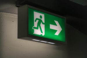 Home BHV cursus training: medewerkers oefenen eerste hulp en noodsituaties